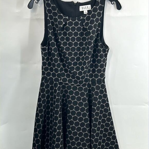 Elle Women's Black & White Sleeveless Dress Size 2 - Picture 1 of 9